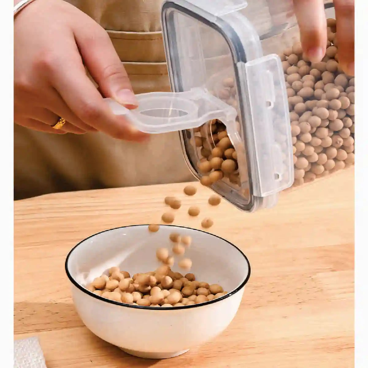 1Pc/4Pcs Refrigerator Storages Box 2.5/1.3L Plastic Grains Cereals Containers Fresh-Sealed Jar Storage Box Kitchen Organization